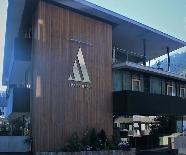 Apart6580 4*